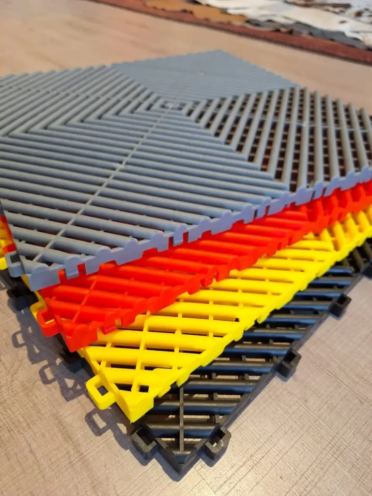 Interlocking Garage Floor Tiles