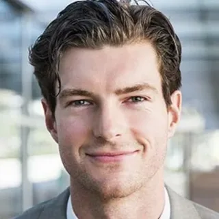 Hassan R., Business Bay