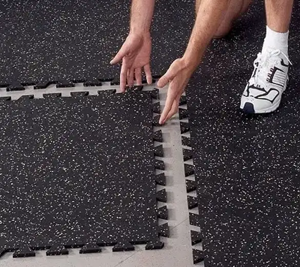 Installation rubber Flooring